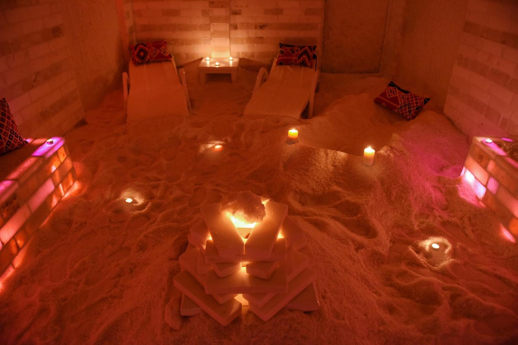 亚历山大托里普酒店 亚历山大港 外观 照片 A salt cave