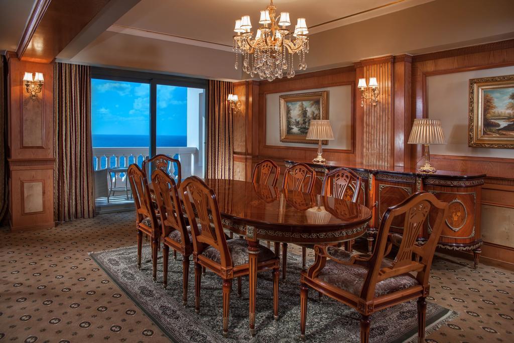 亚历山大托里普酒店 亚历山大港 外观 照片 A suite at the resort