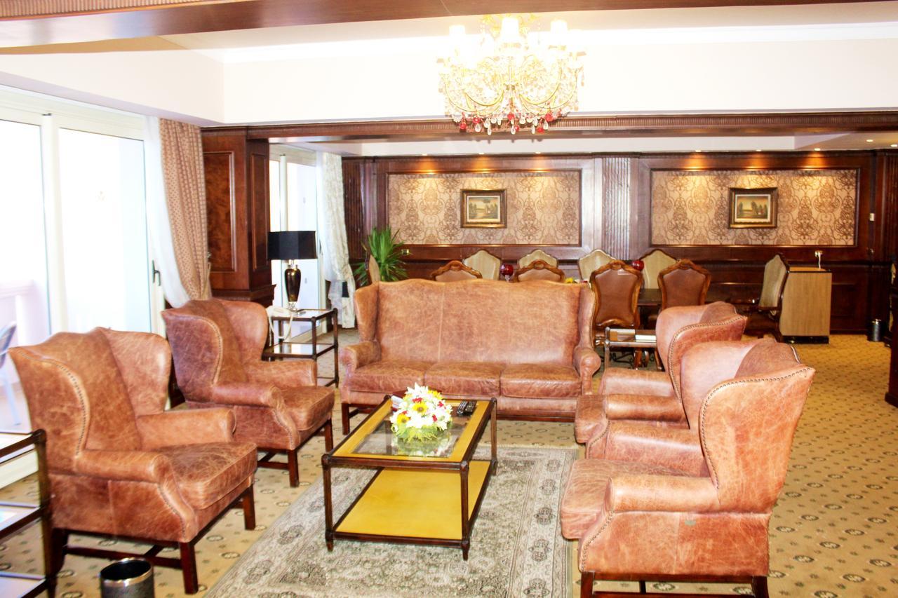 亚历山大托里普酒店 亚历山大港 外观 照片 The reception area of the hotel